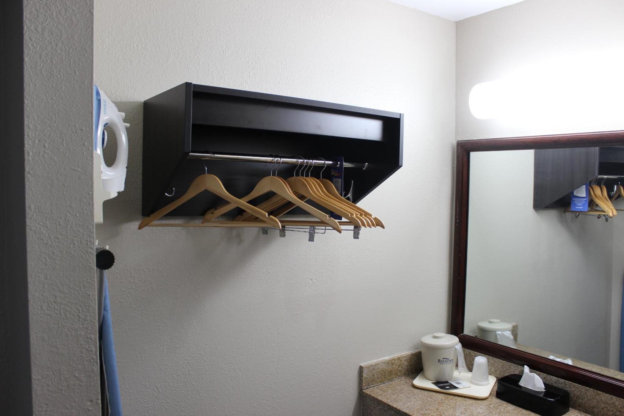 Baymont Inn & Suites Manning Ngoại thất bức ảnh