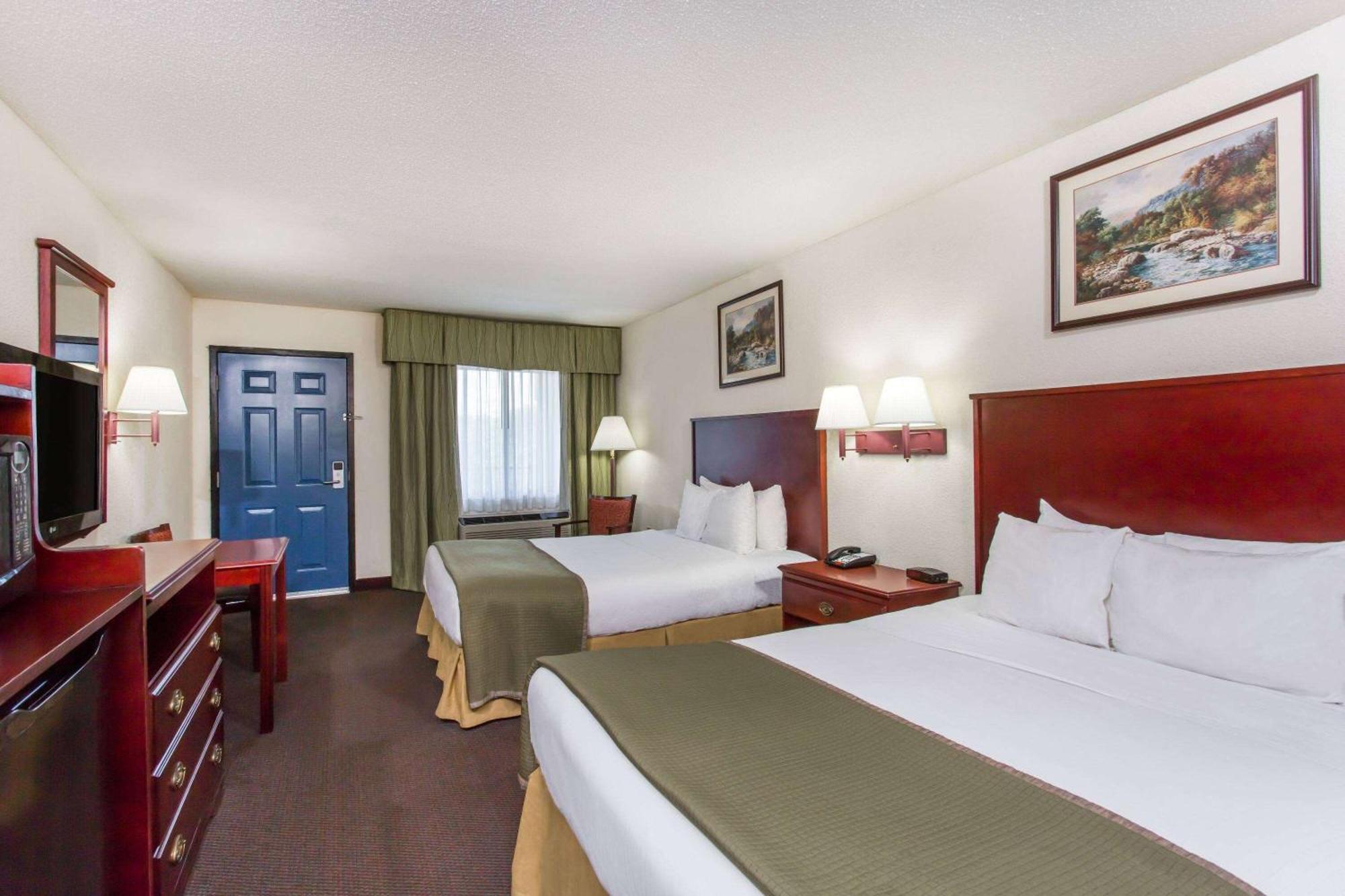 Baymont Inn & Suites Manning Ngoại thất bức ảnh